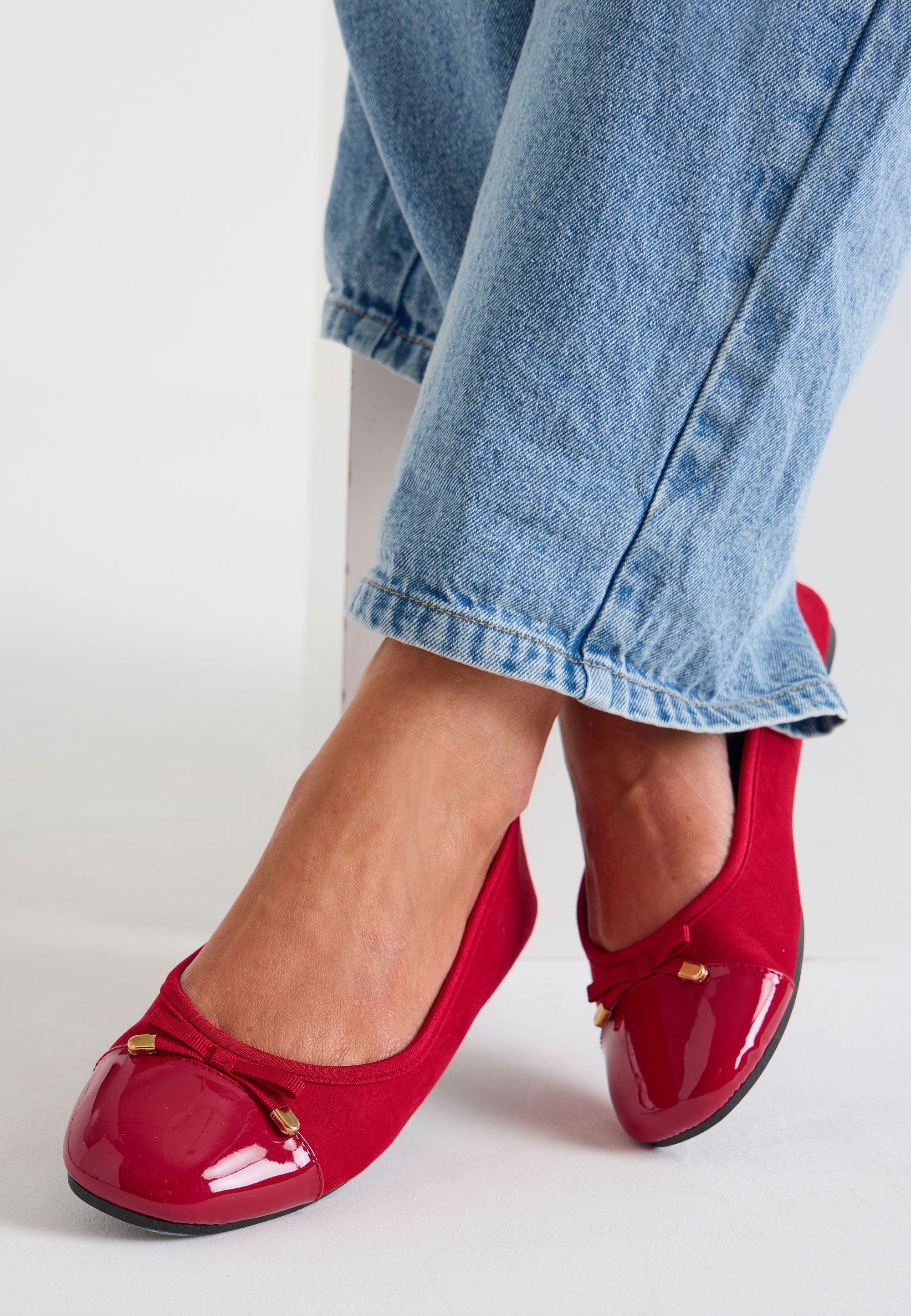 Red ballet flats uk best sale