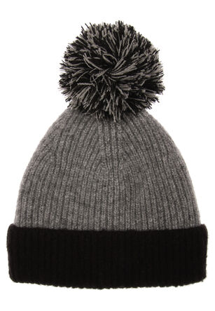 Older Boys Grey and Black Thinsulate Bobble Hat