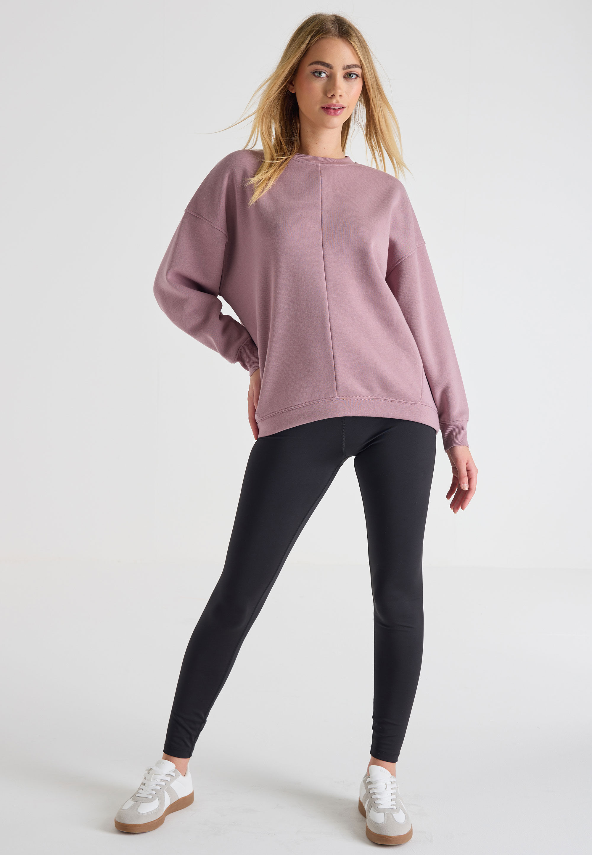 Womens Plum Curved Hem Sweatshirt Peacocks