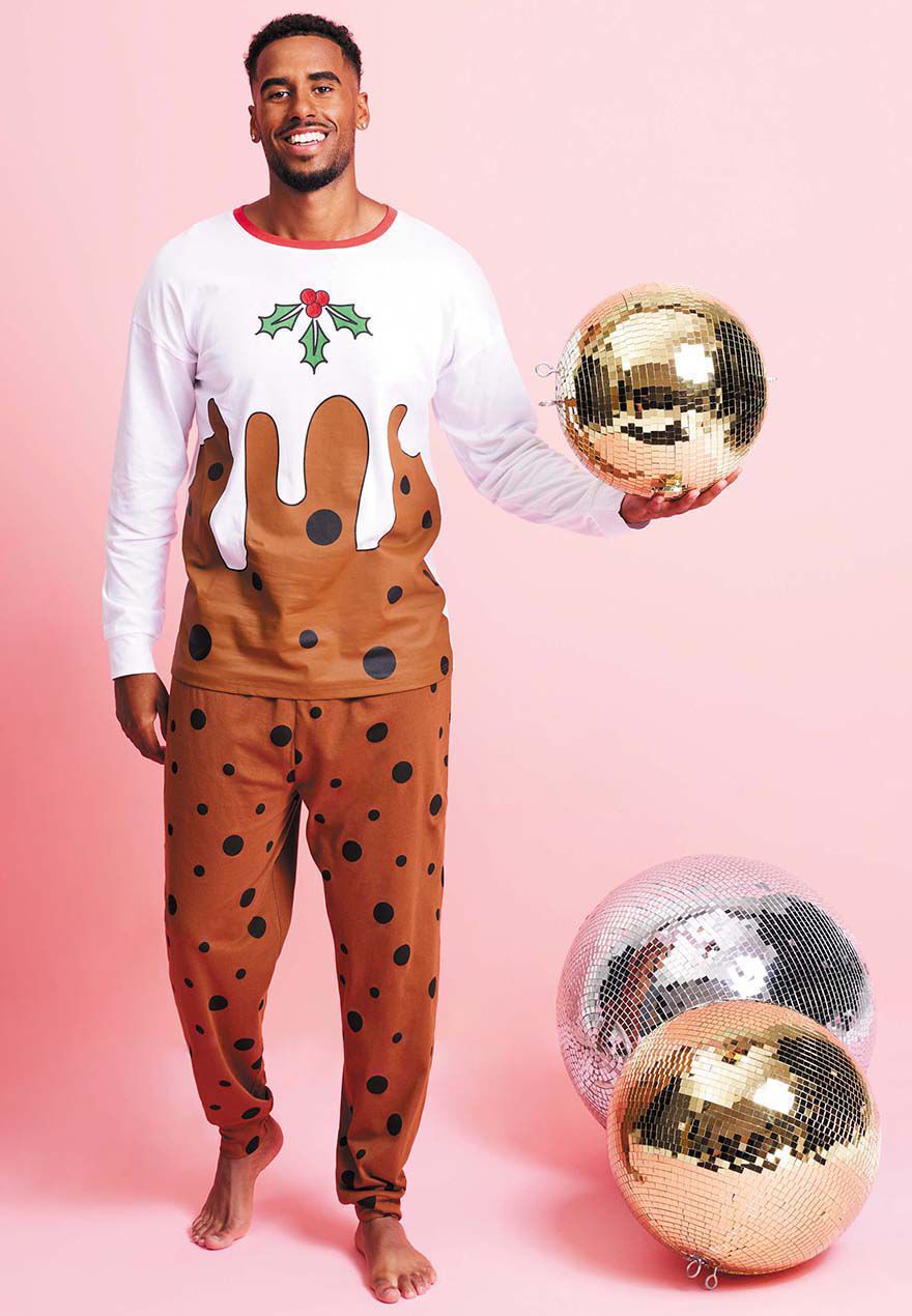 Mens reindeer pyjamas discount