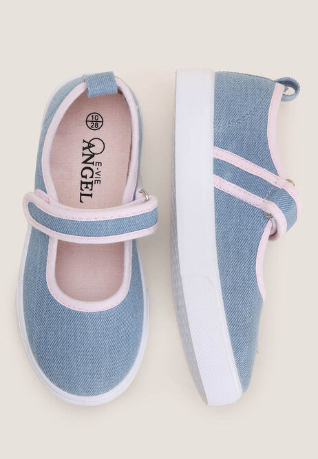 Younger Girl Blue Denim Embroidery Pumps