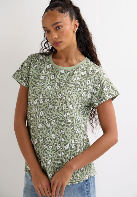 Womens Green Animal Print Roll Sleeve T-Shirt