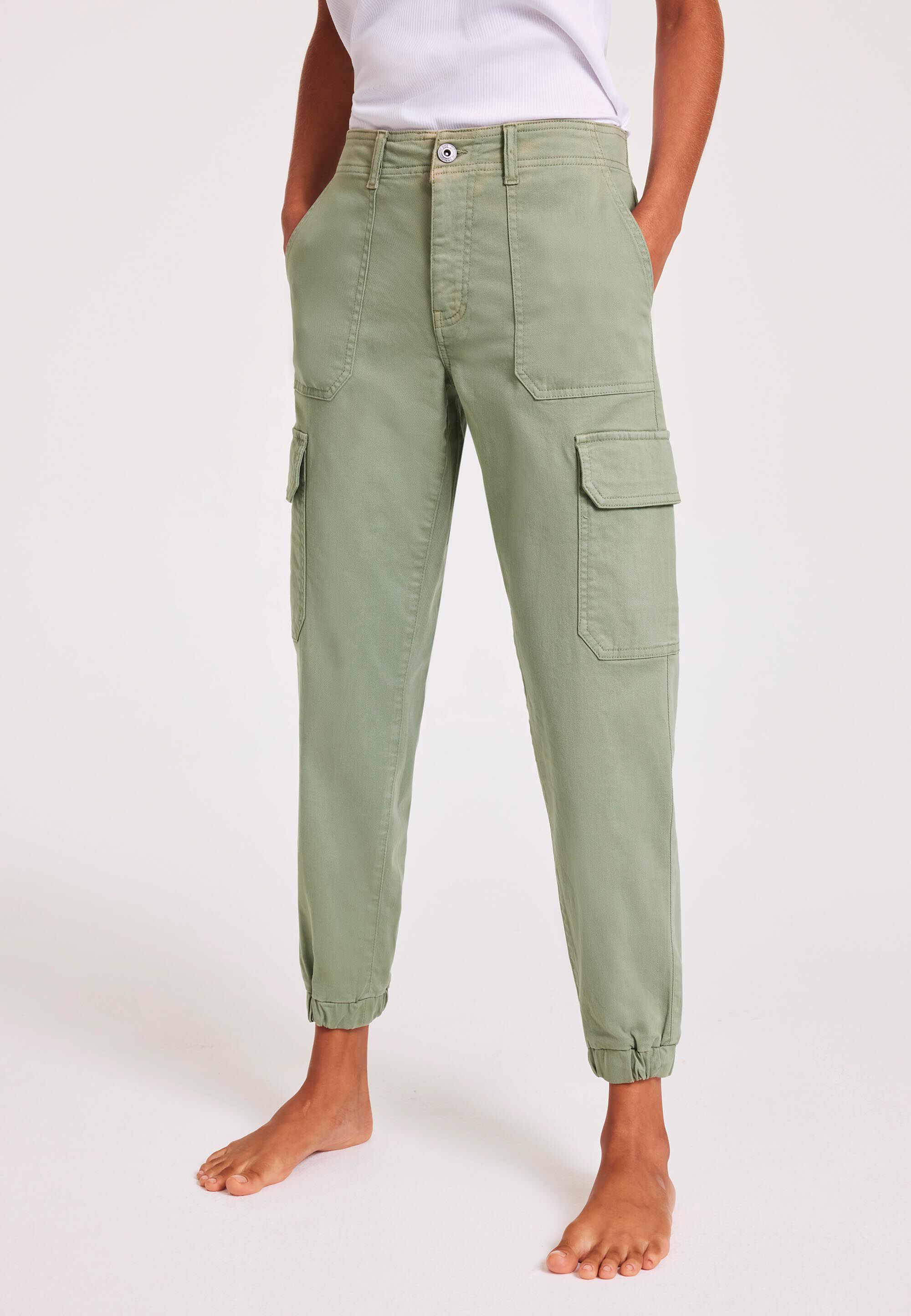 Pants with Cuffs for Women | Sumissura