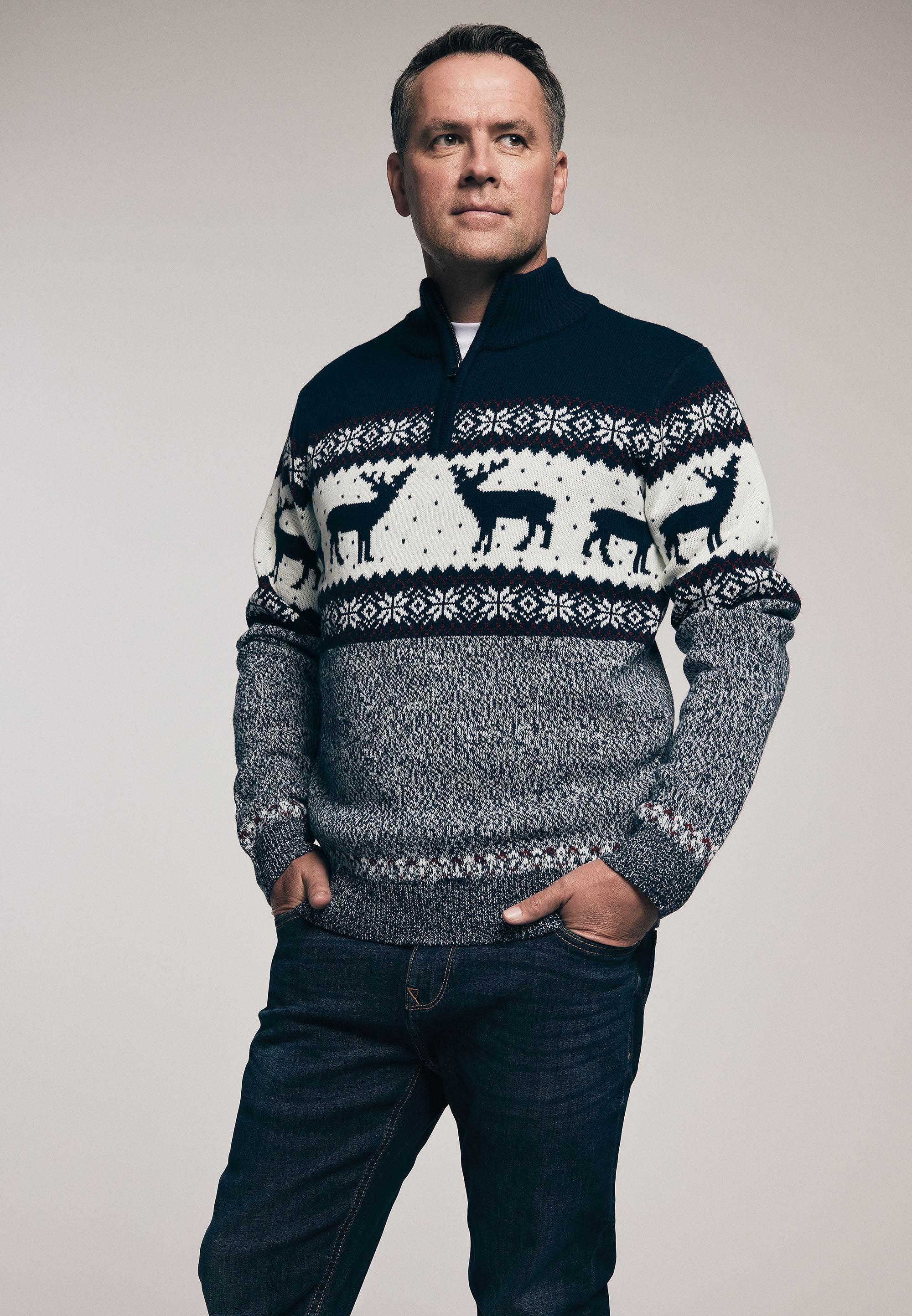 Mens christmas jumper peacocks sales