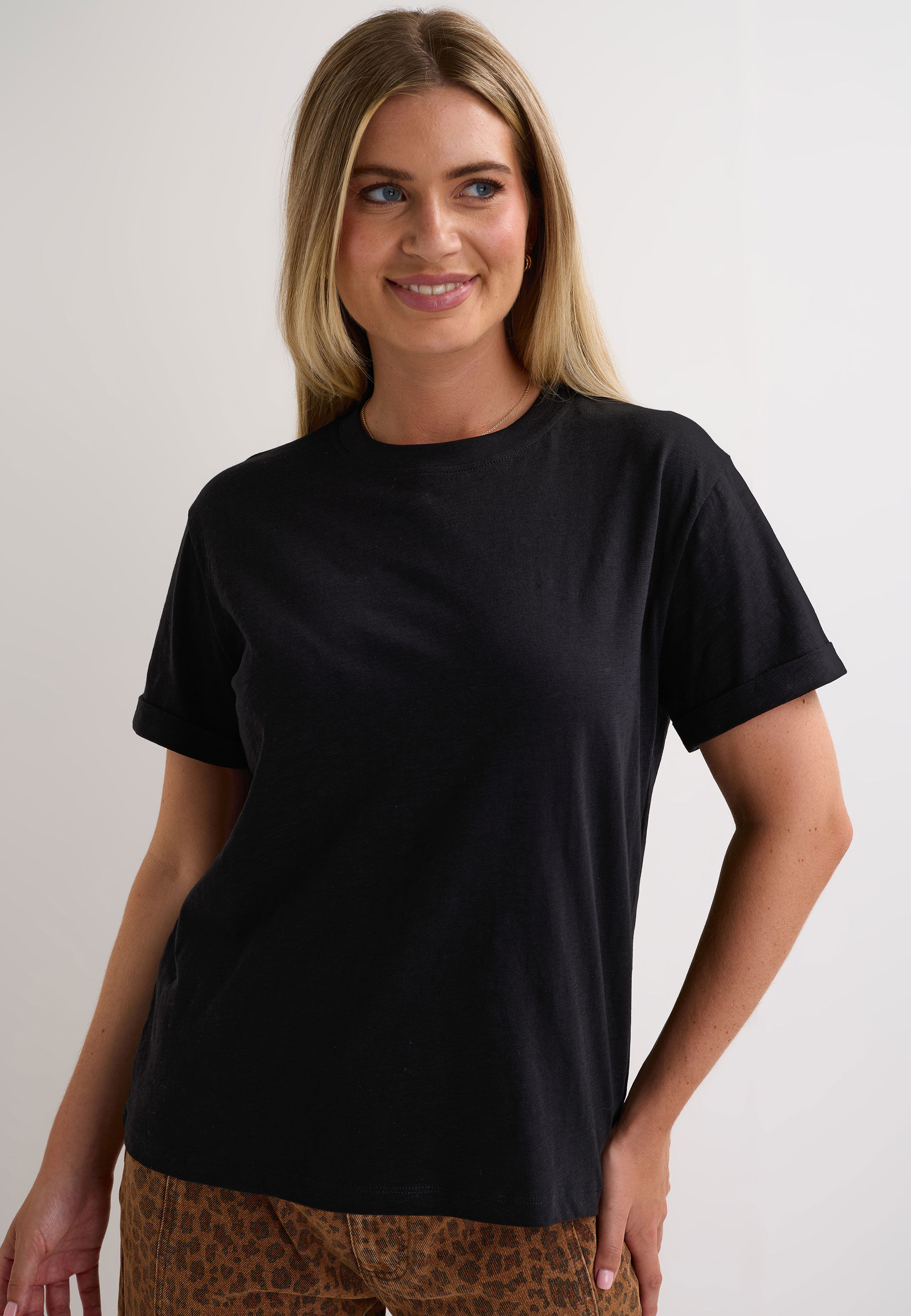 Womens Black Plain Cotton T-Shirt